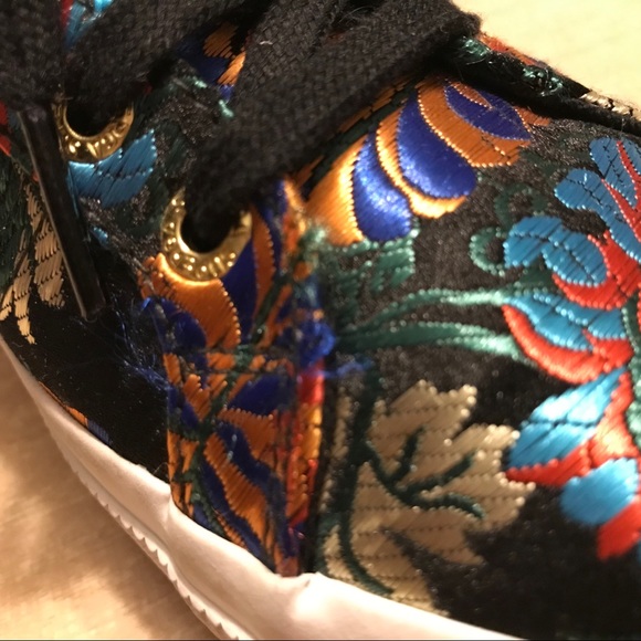 Superga Embroidered Satin Sneakers Black Size 7.5 - Picture 9 of 10